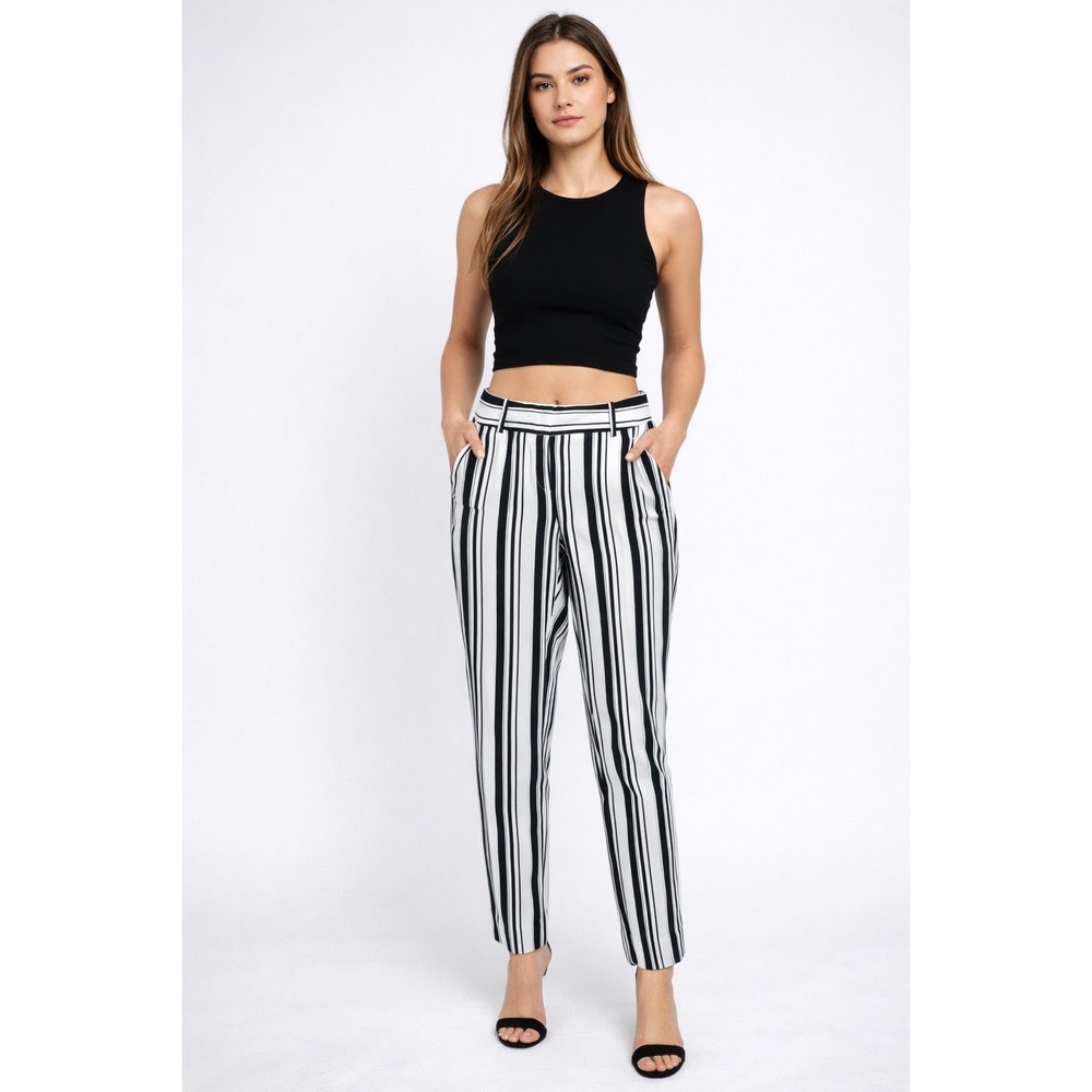 The Limited Tapered Dress Pants. Women's sz 10. Black, White Vertical‎ Stripes
